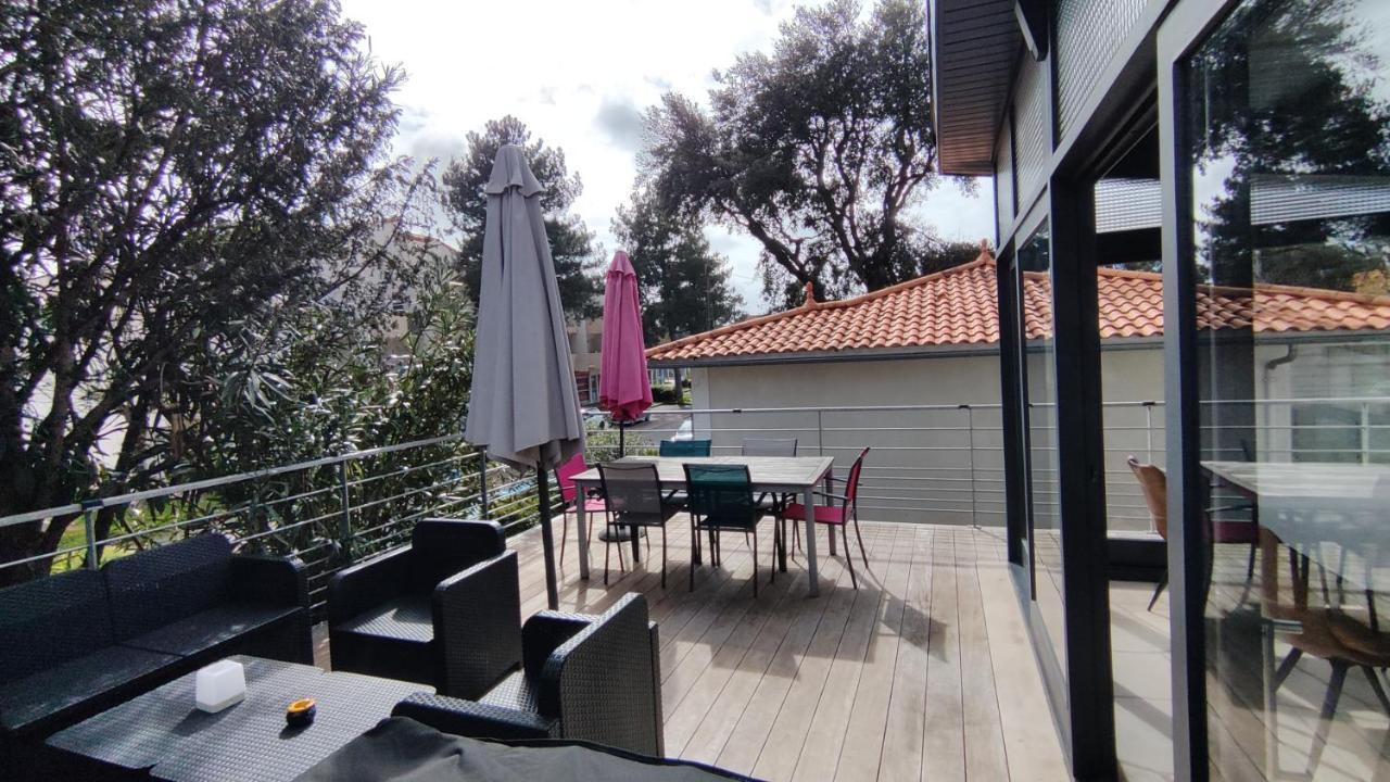 Villa Papillon***. Location Appartement 1Er Etage. رونس لو بين المظهر الخارجي الصورة