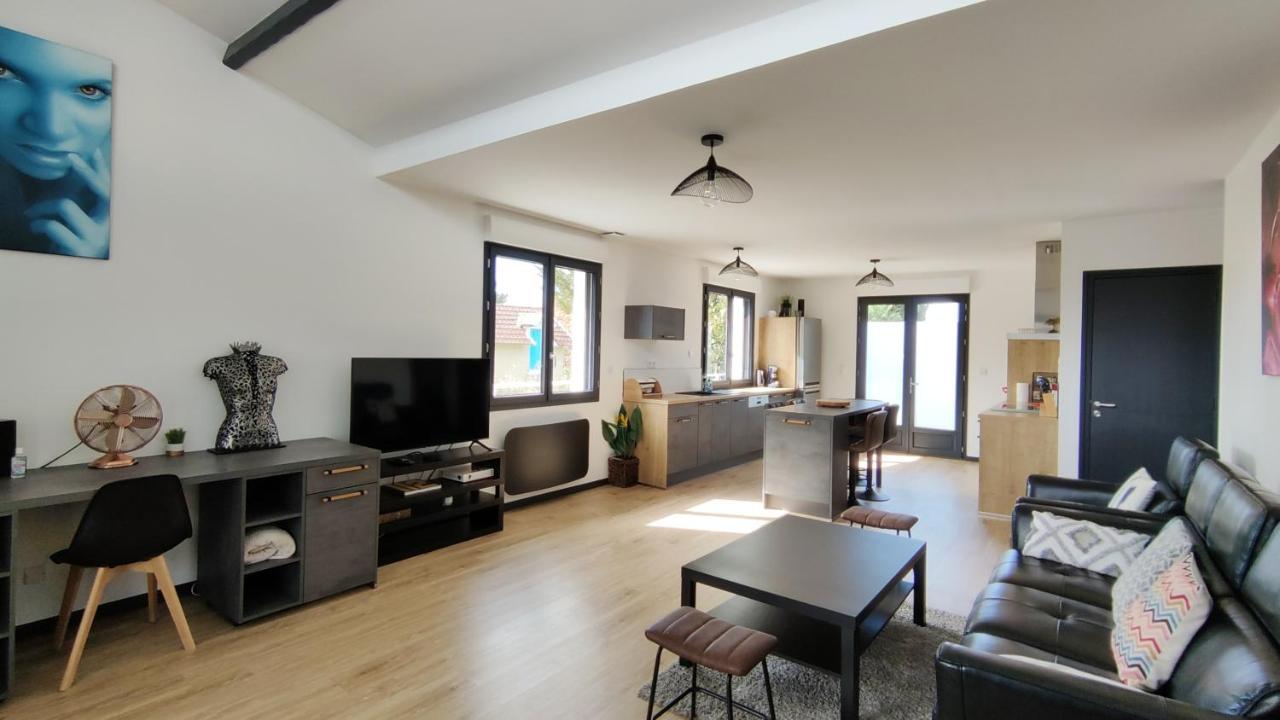 Villa Papillon***. Location Appartement 1Er Etage. رونس لو بين المظهر الخارجي الصورة