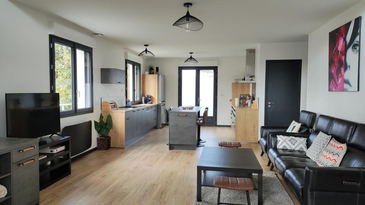 Villa Papillon***. Location Appartement 1Er Etage. رونس لو بين المظهر الخارجي الصورة
