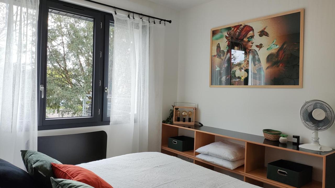 Villa Papillon***. Location Appartement 1Er Etage. رونس لو بين المظهر الخارجي الصورة